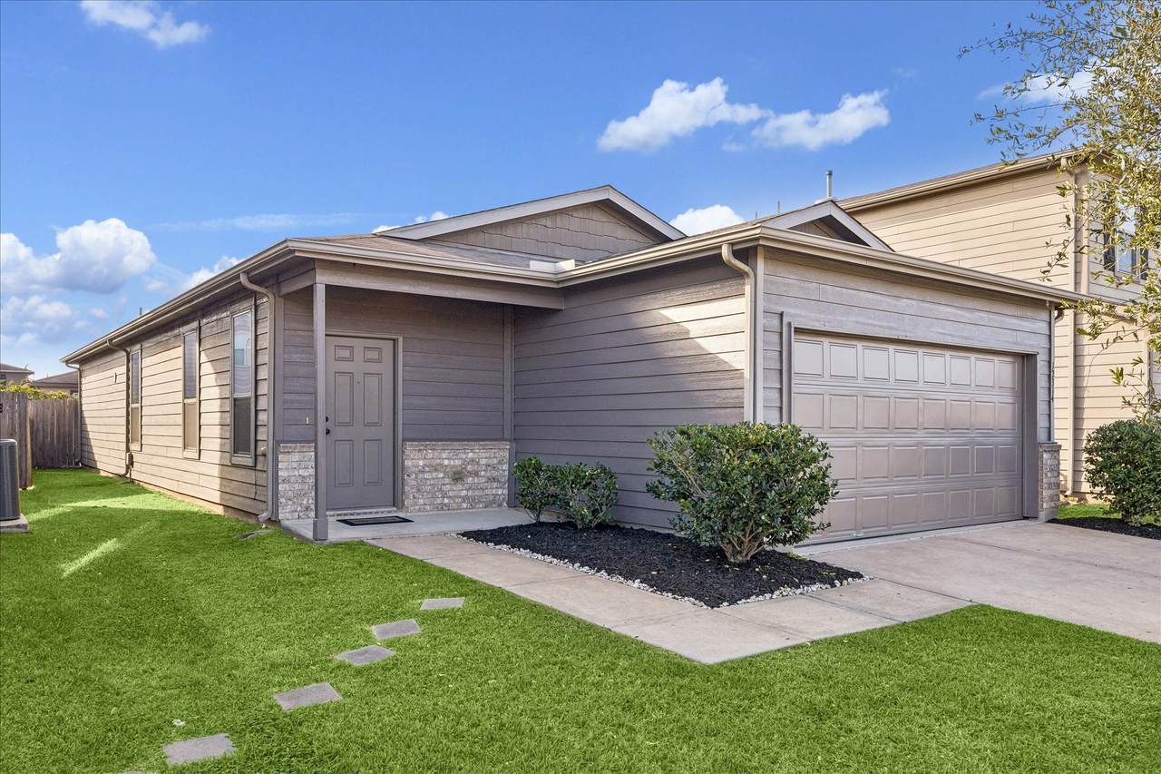 12314 Skyview Manor Drive - Photo 1