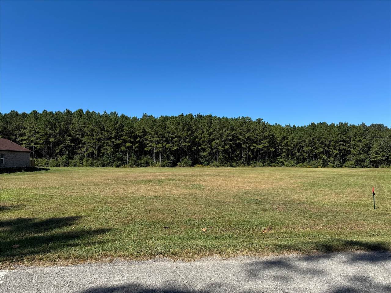 1985 Pan Am Road - Photo 1