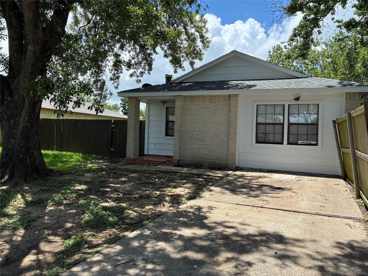 5315 Gayla Lane - Photo 1