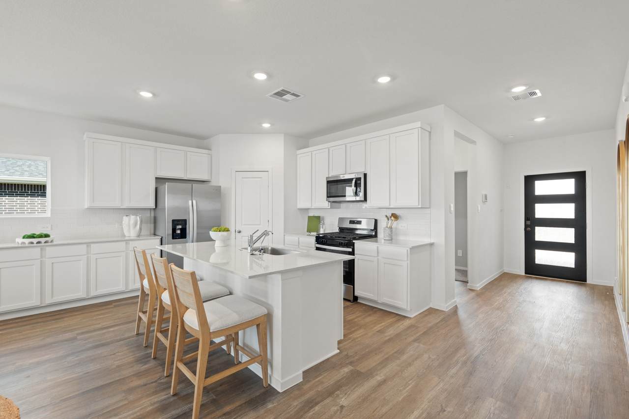 630 Nestor Drive - Photo 1