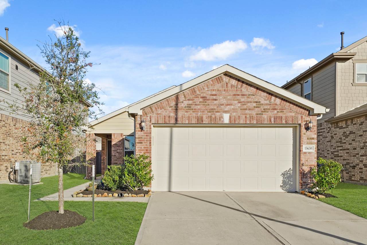 15630 Pennfield Point Court - Photo 1