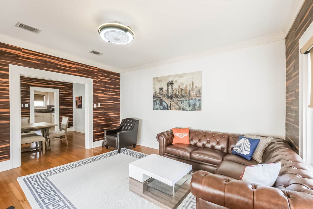 1716 Richmond Avenue - Photo 1