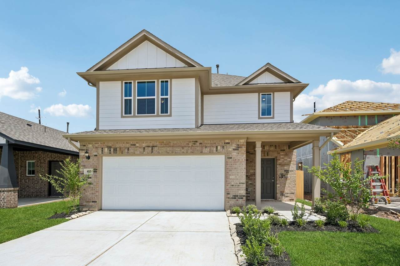 400 Hickory Hills Drive - Photo 1