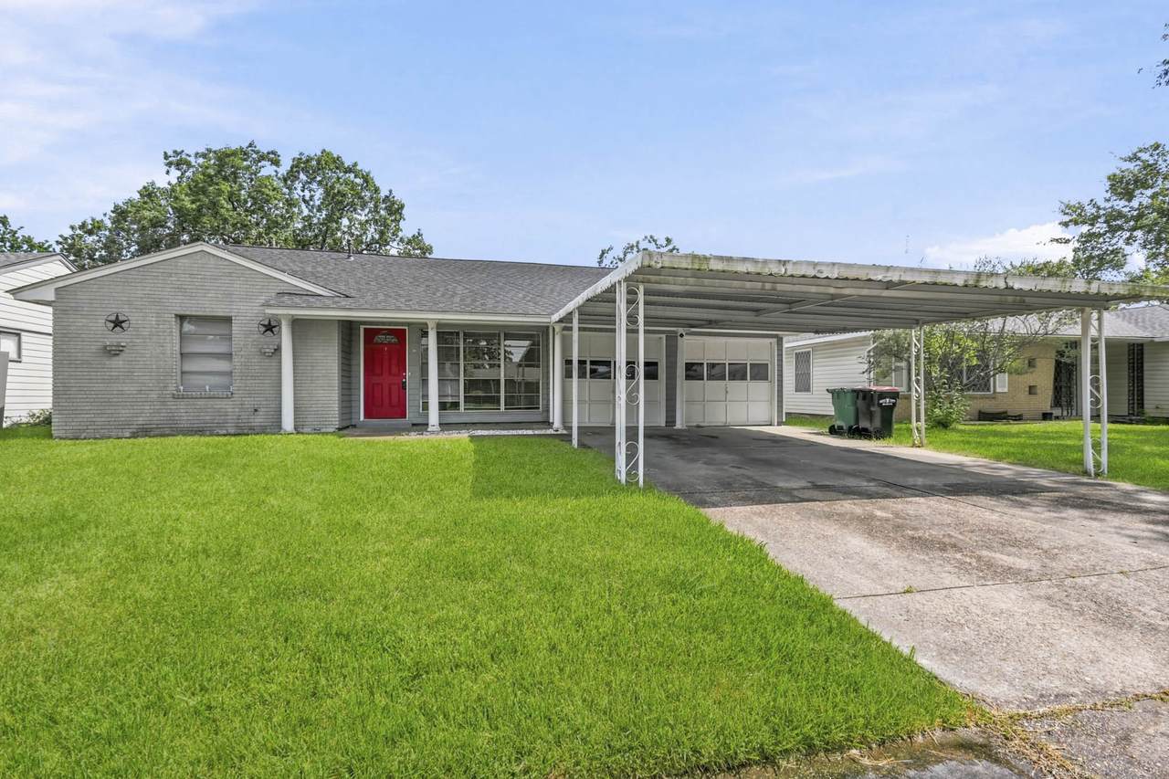 5413 Vae Drive - Photo 1