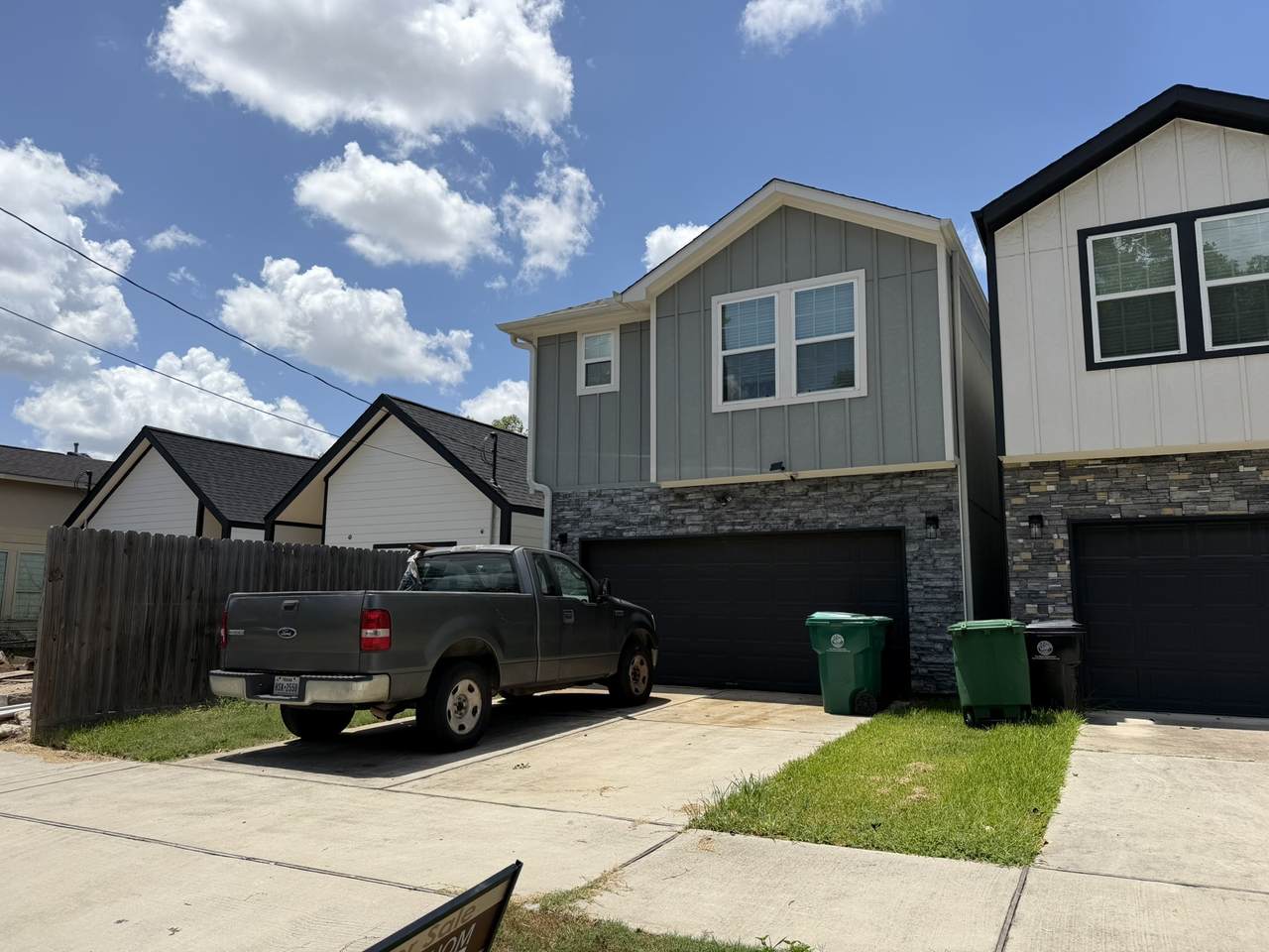 7320 Avenue J - Photo 1