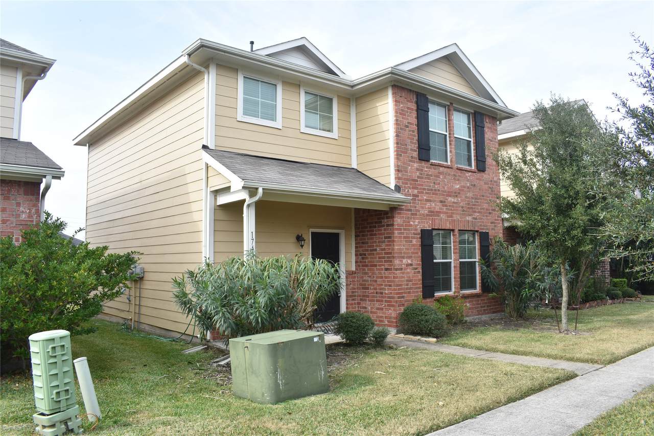 1747 Nichole Woods Drive - Photo 1