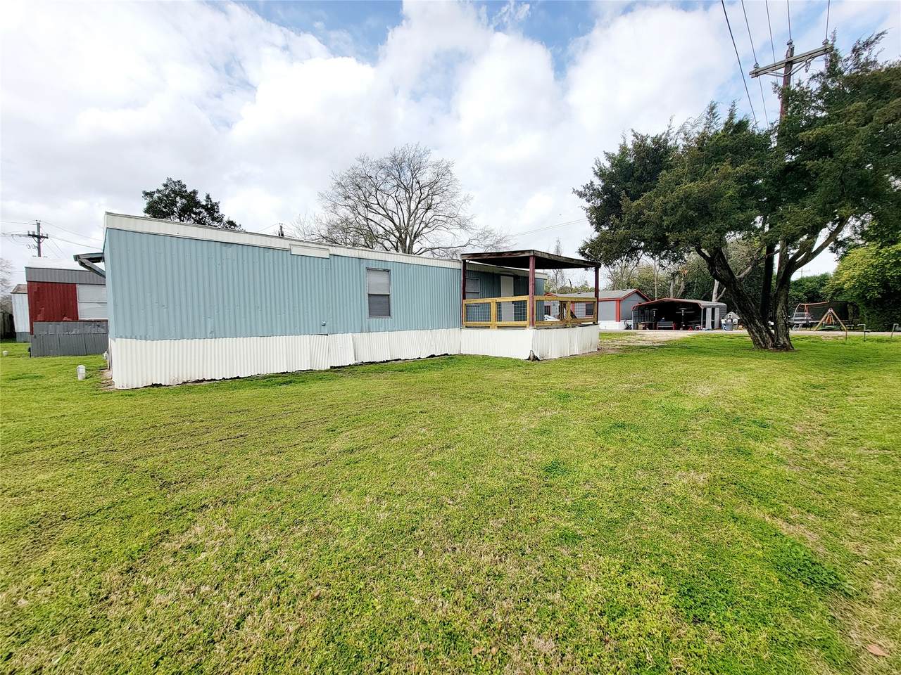 312 Paddock Road - Photo 1