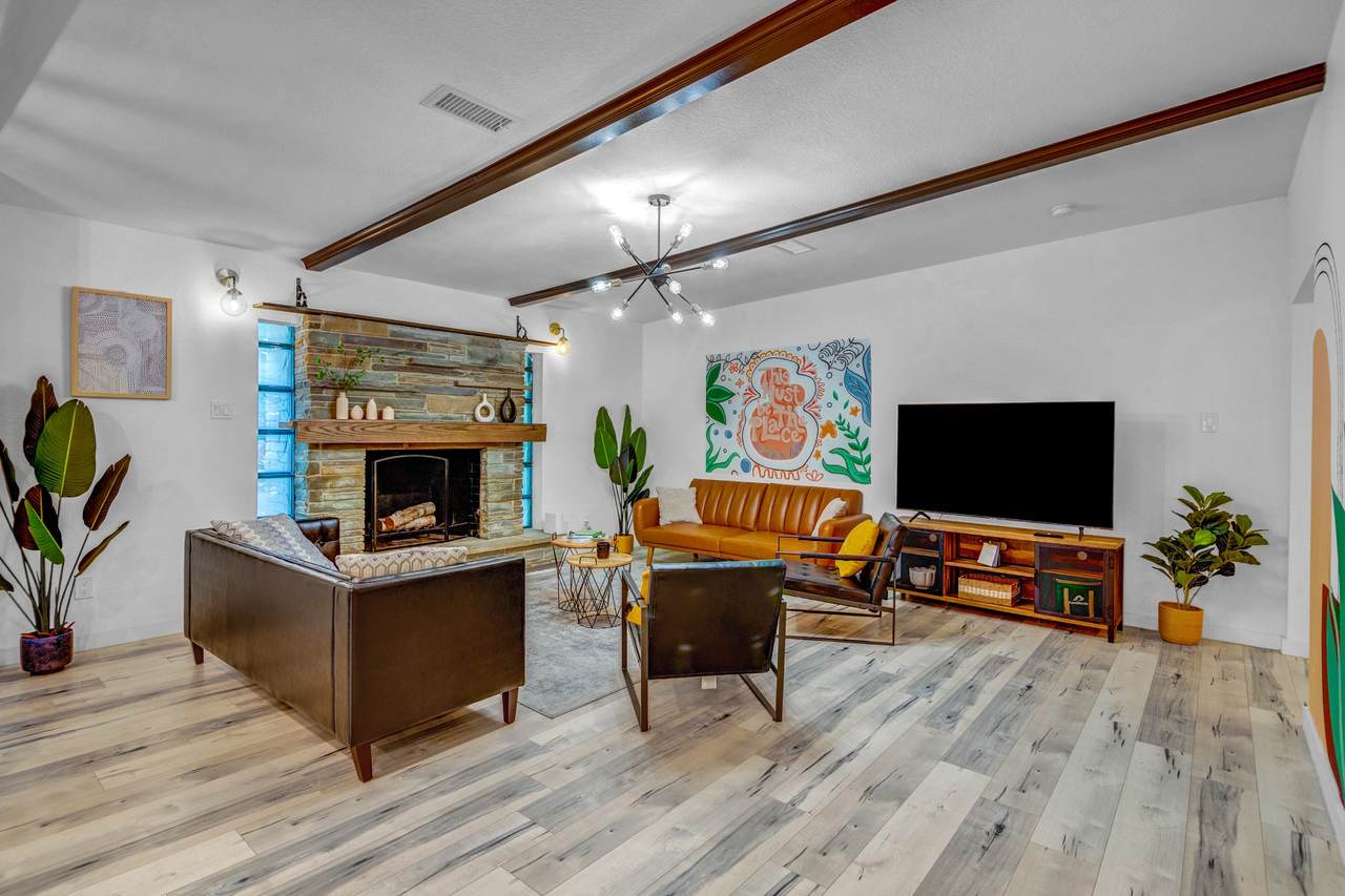 5918 Lattimer Drive - Photo 1