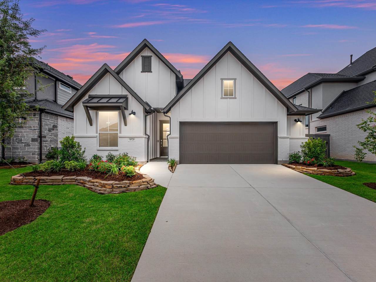 16526 Harmony Lea Lane - Photo 1