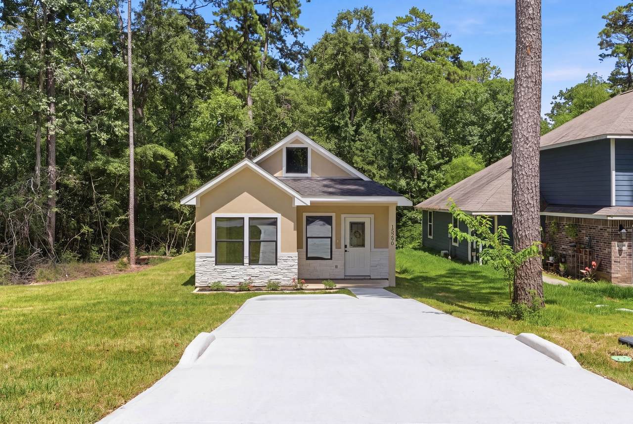 15290 Arrowhead Loop - Photo 1