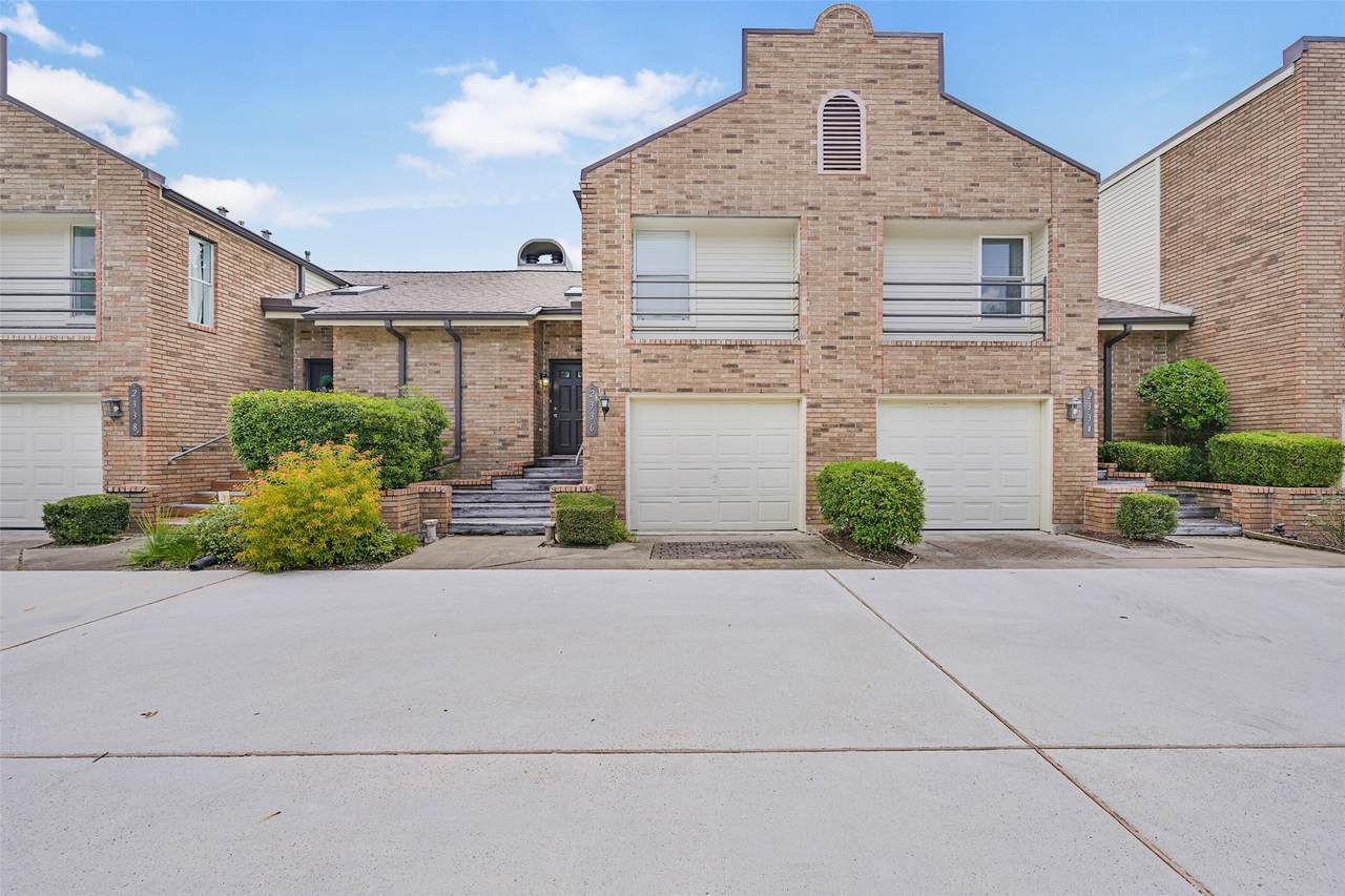 2336 Fairwind Road - Photo 1