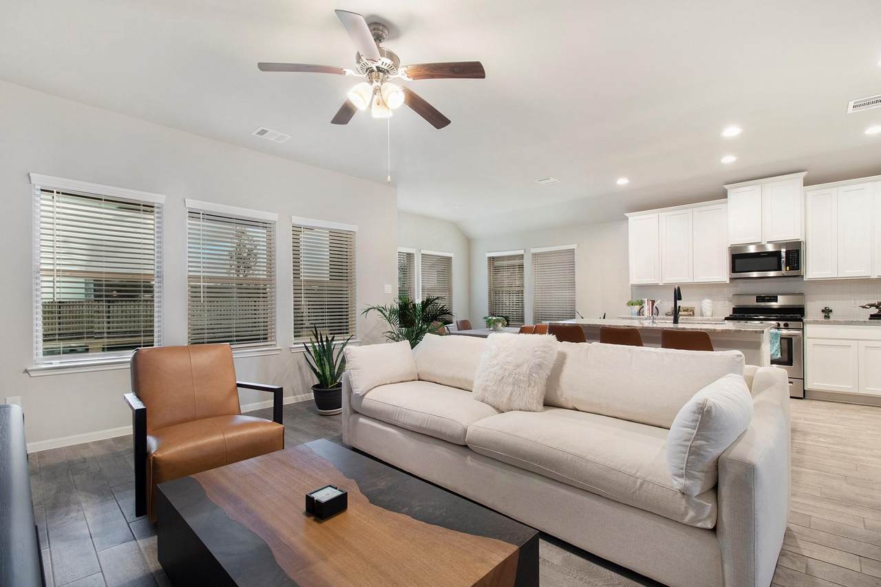 2211 Manila Lane - Photo 1