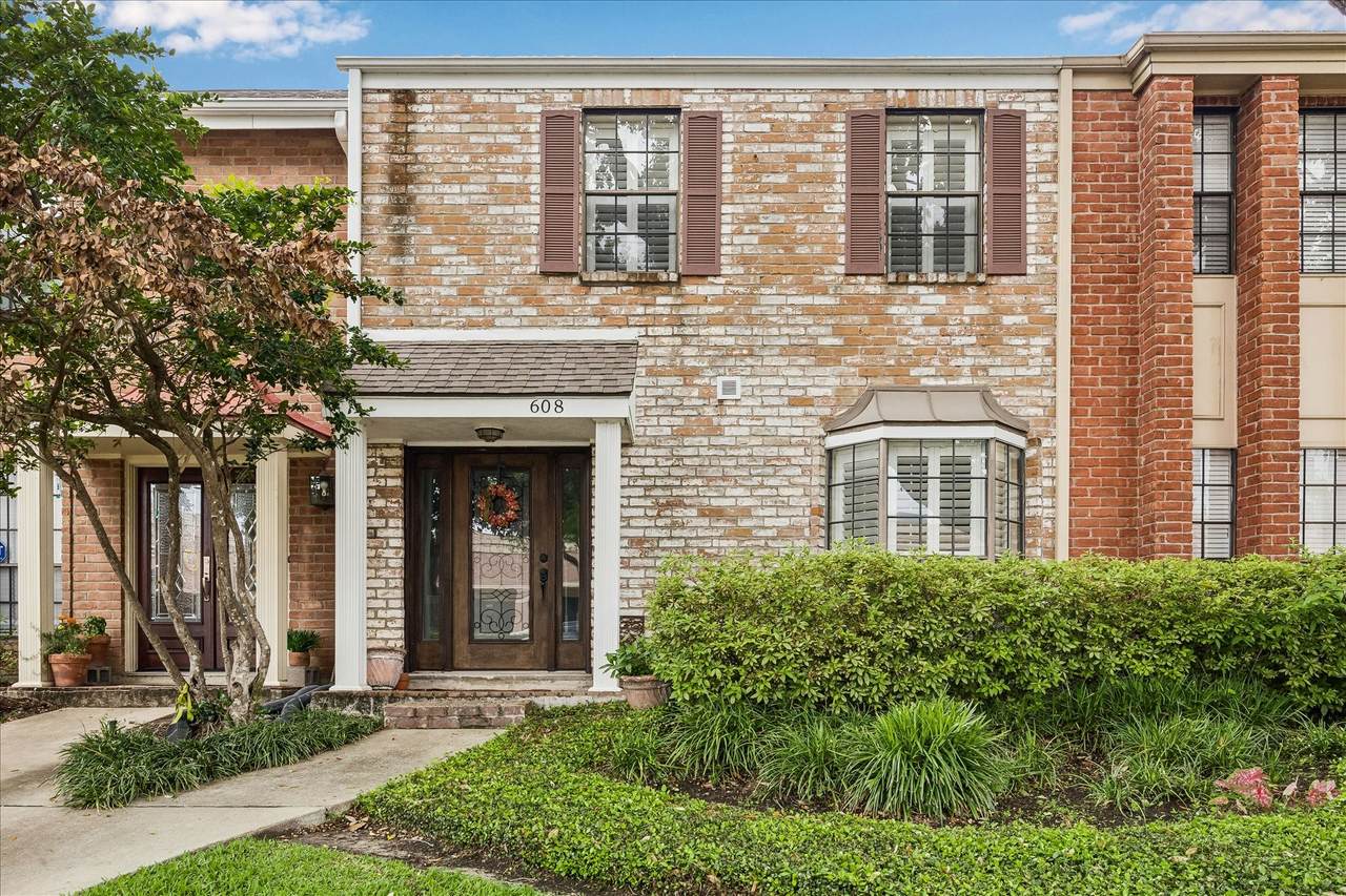 608 Augusta Drive - Photo 1