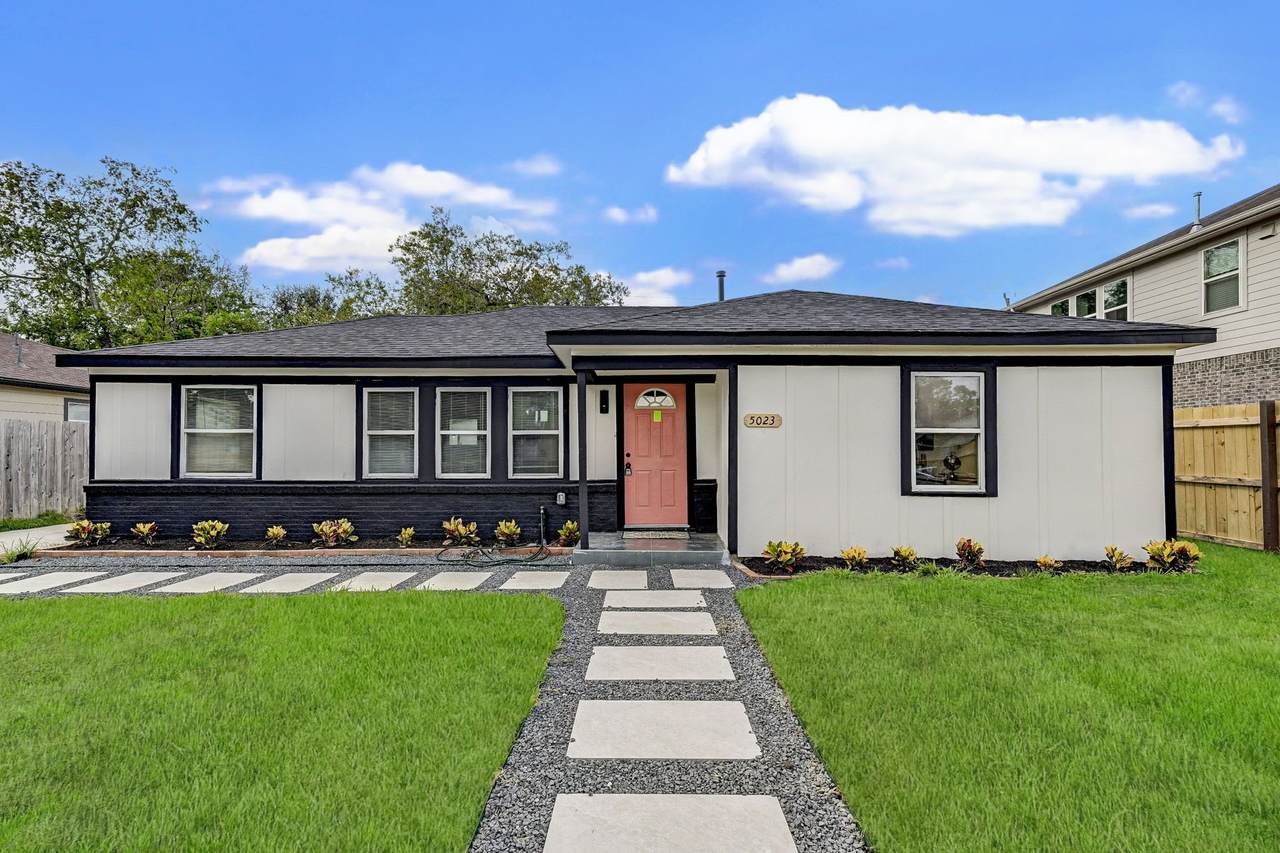 5023 Ventura Lane - Photo 1