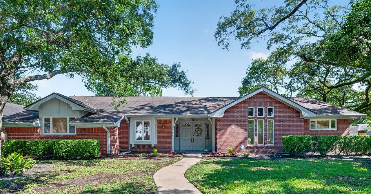 5442 Darnell Street - Photo 1