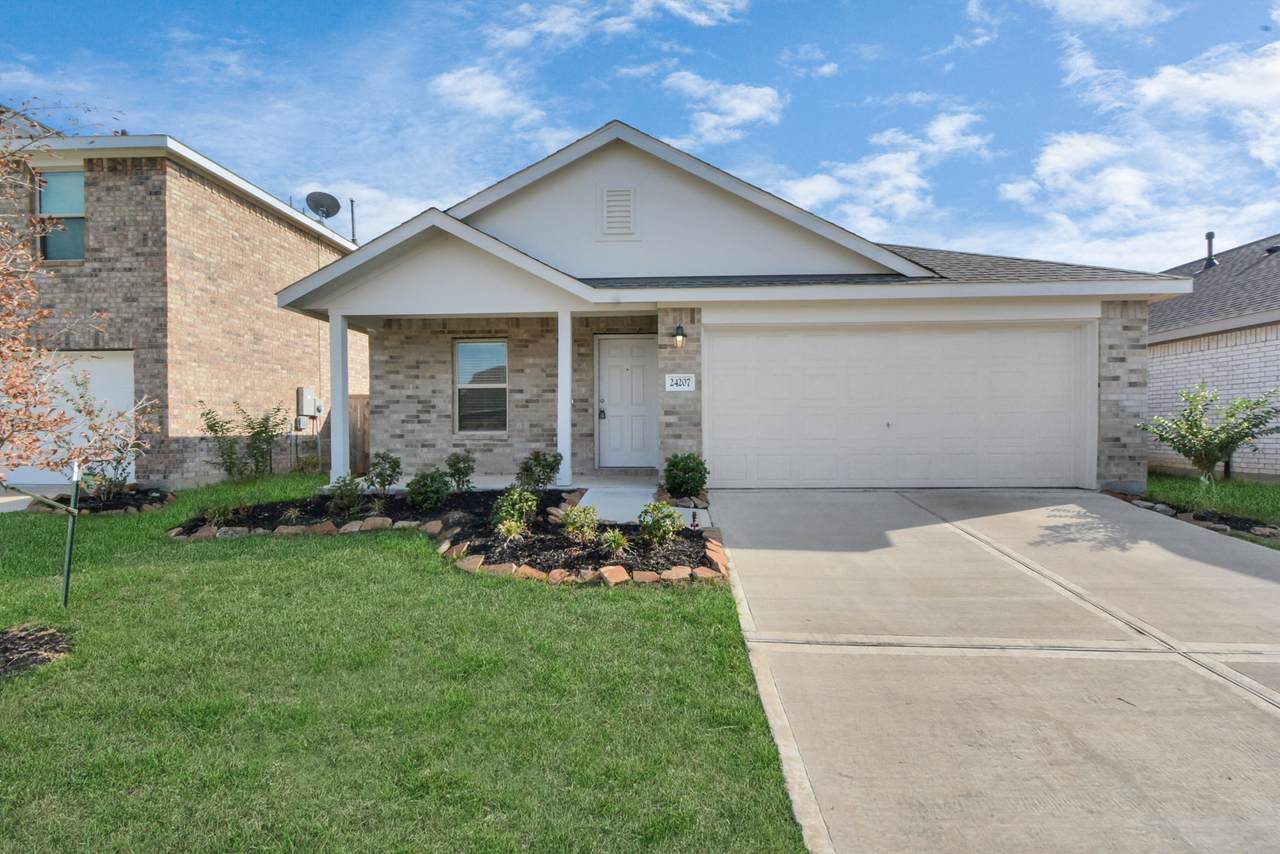 24207 Becker Hollow Lane - Photo 1