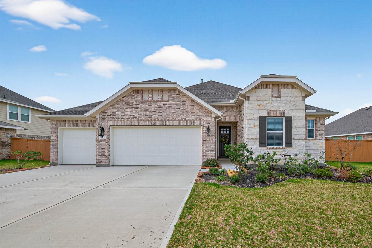 1141 Imperial Ranch Way - Photo 1