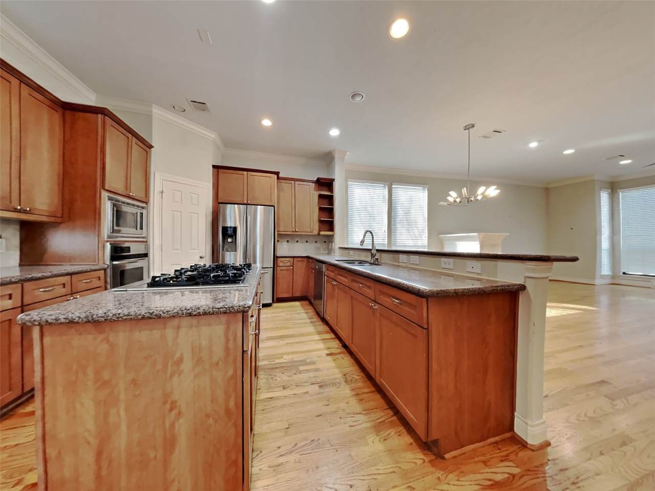 3101 Chenevert Street - Photo 1