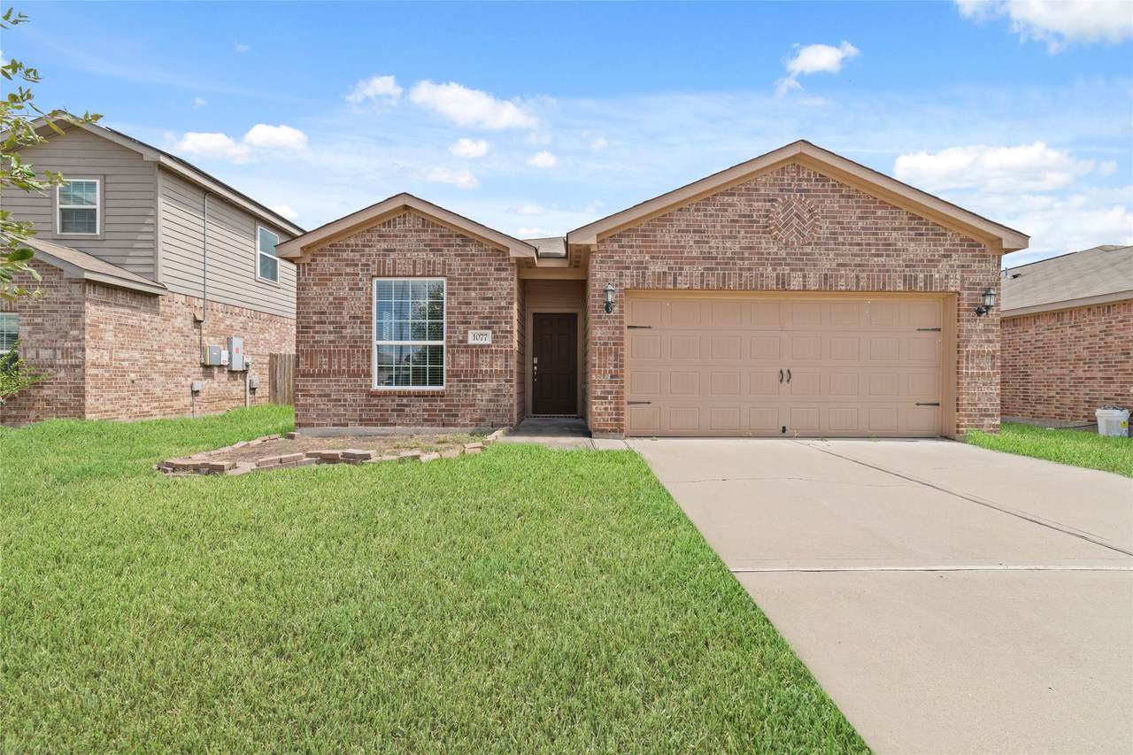 1077 Mule Ridge Drive - Photo 1