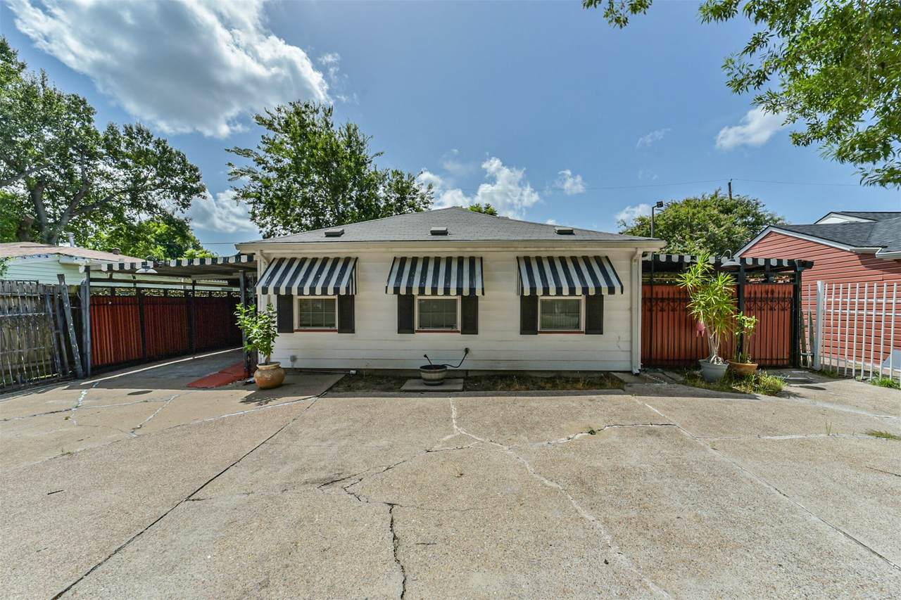 8064 Milredge Street - Photo 1