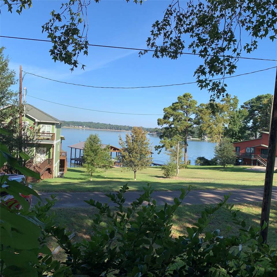 465 Dove Island - Photo 1