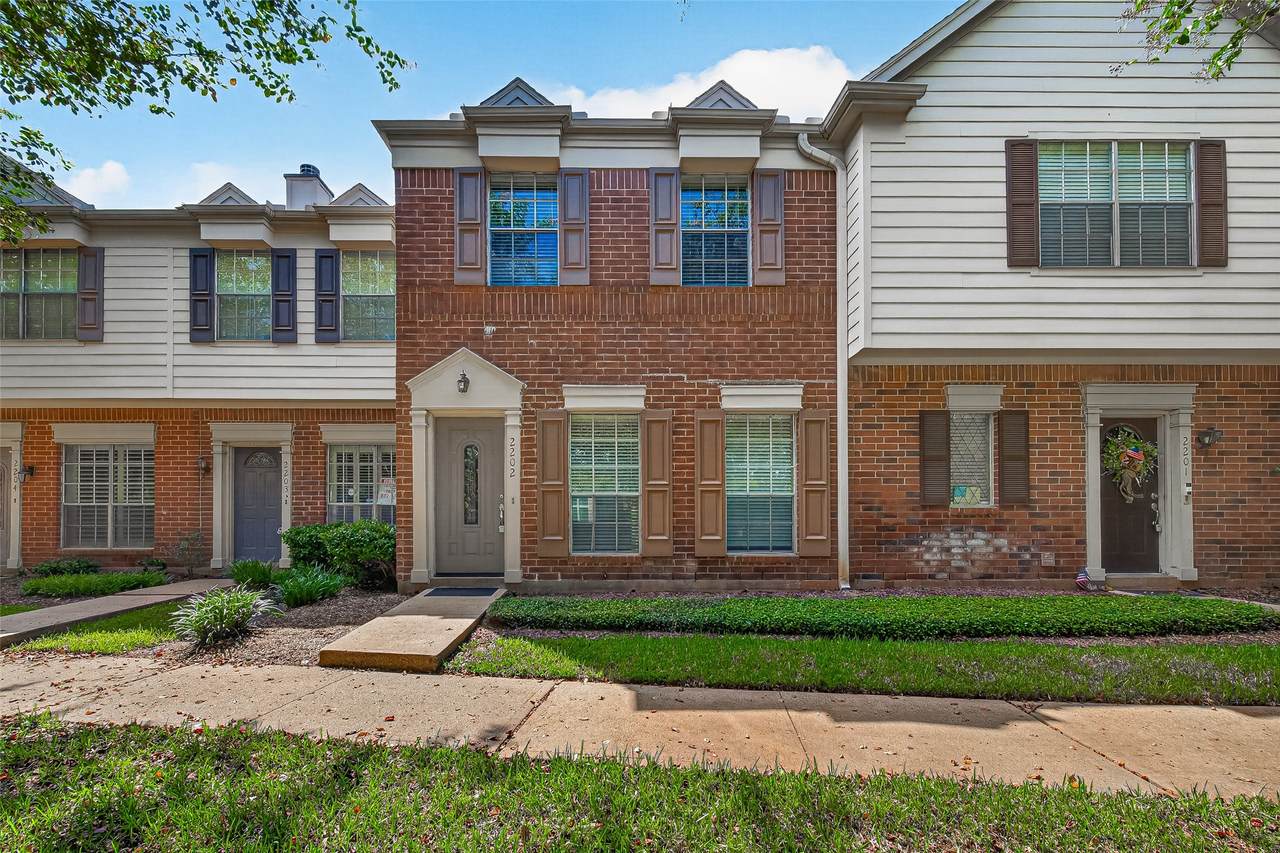 2930 Grants Lake Boulevard - Photo 1