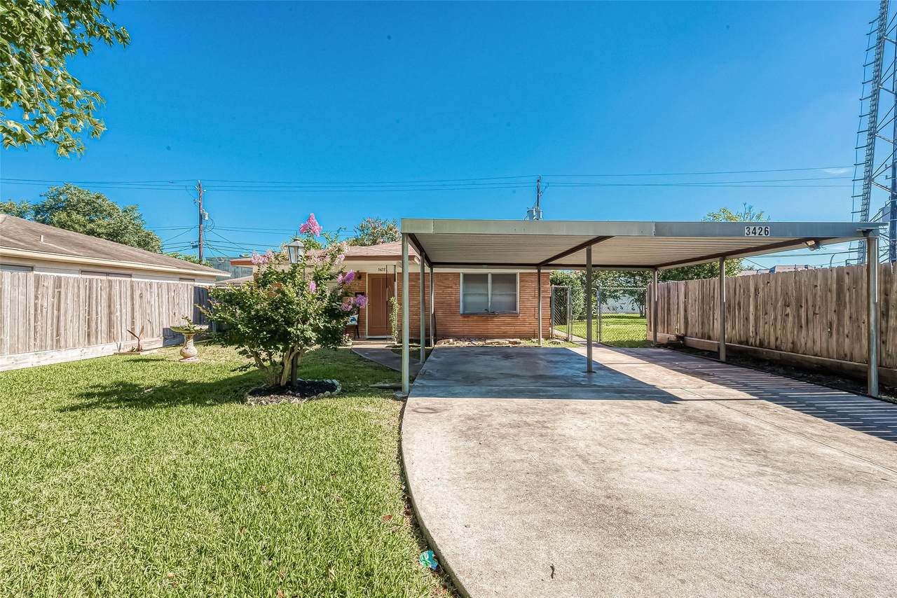 3426 Bradford Street - Photo 1