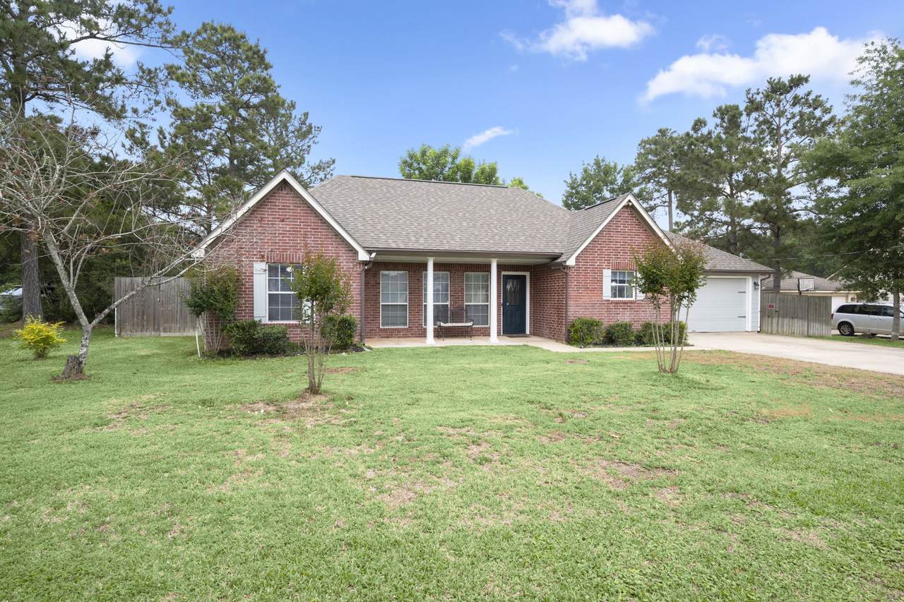 10807 Amar Drive - Photo 1