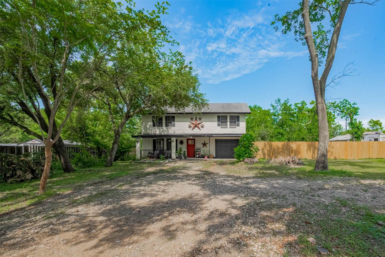 5514 Avenue M - Photo 1