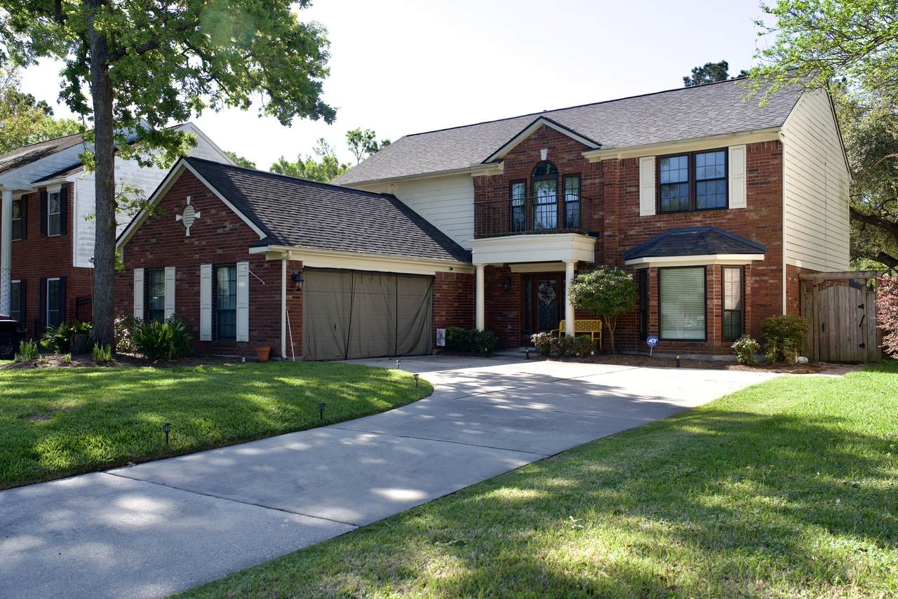 29 Dover Drive - Photo 1