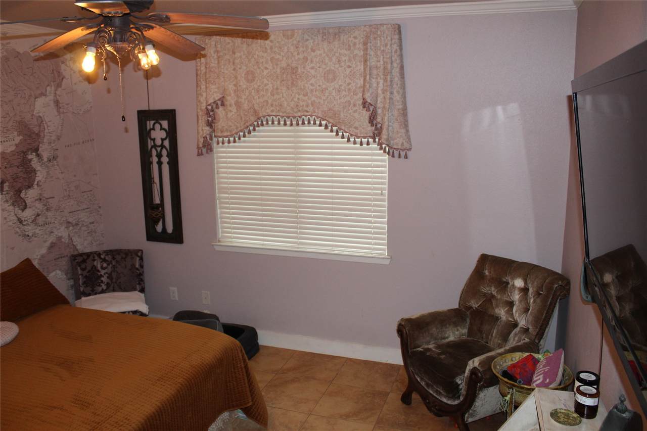 https://bt-photos.global.ssl.fastly.net/harmls/1280_boomver_1_67418524-2.jpg