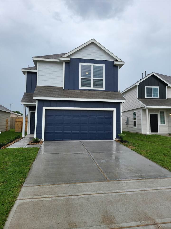 946 Grand Emperor - Photo 1
