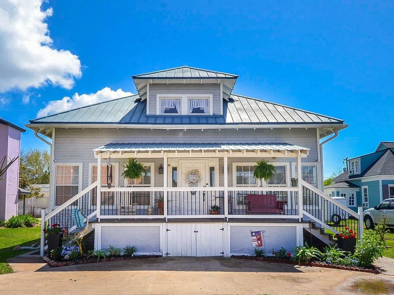 205 Main Street - Photo 1