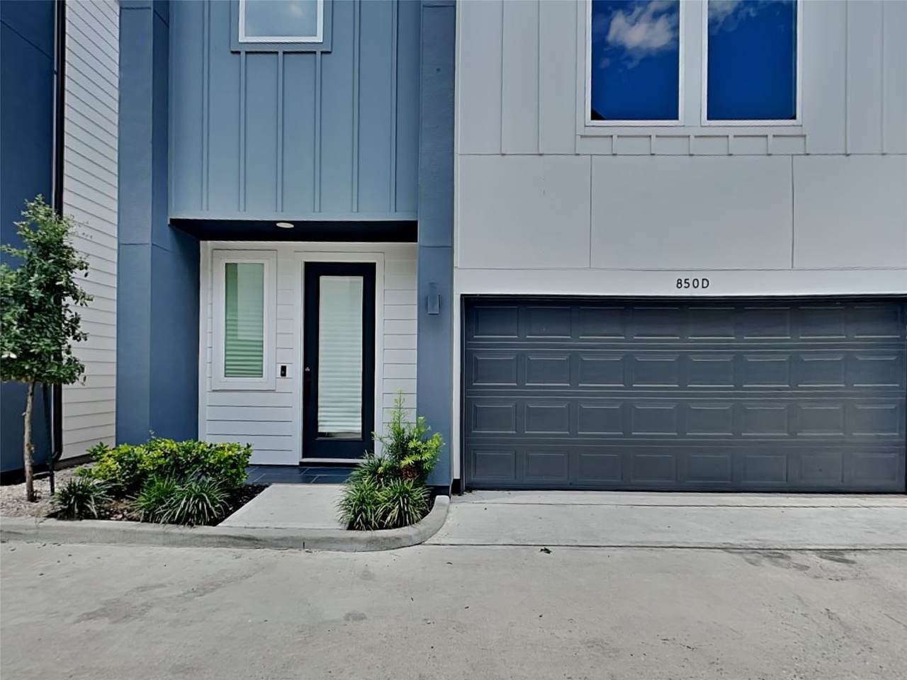 850 Elkhart Street - Photo 1