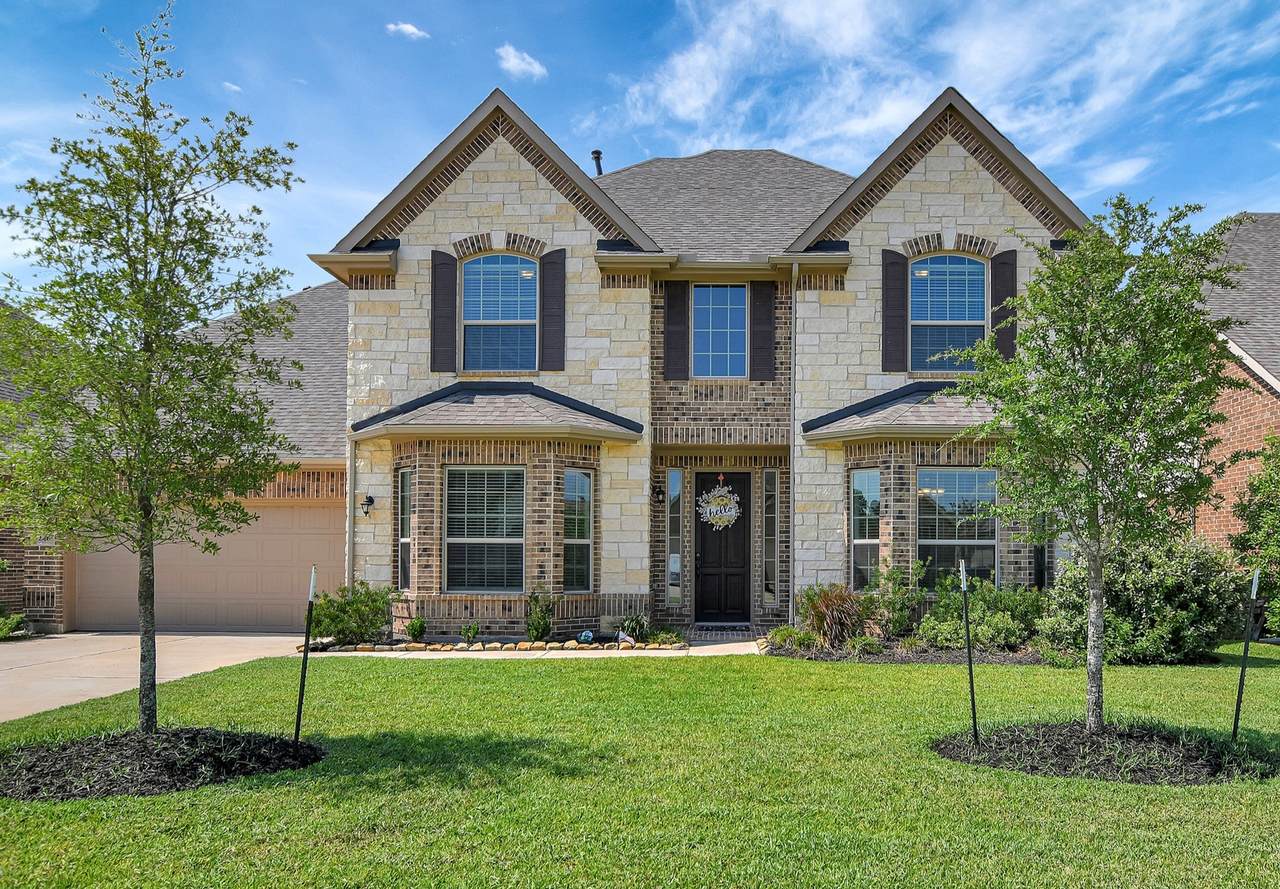 246 Peninsula Point Drive - Photo 1