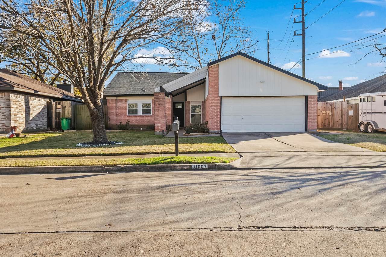 11007 White Oak Bend Drive - Photo 1