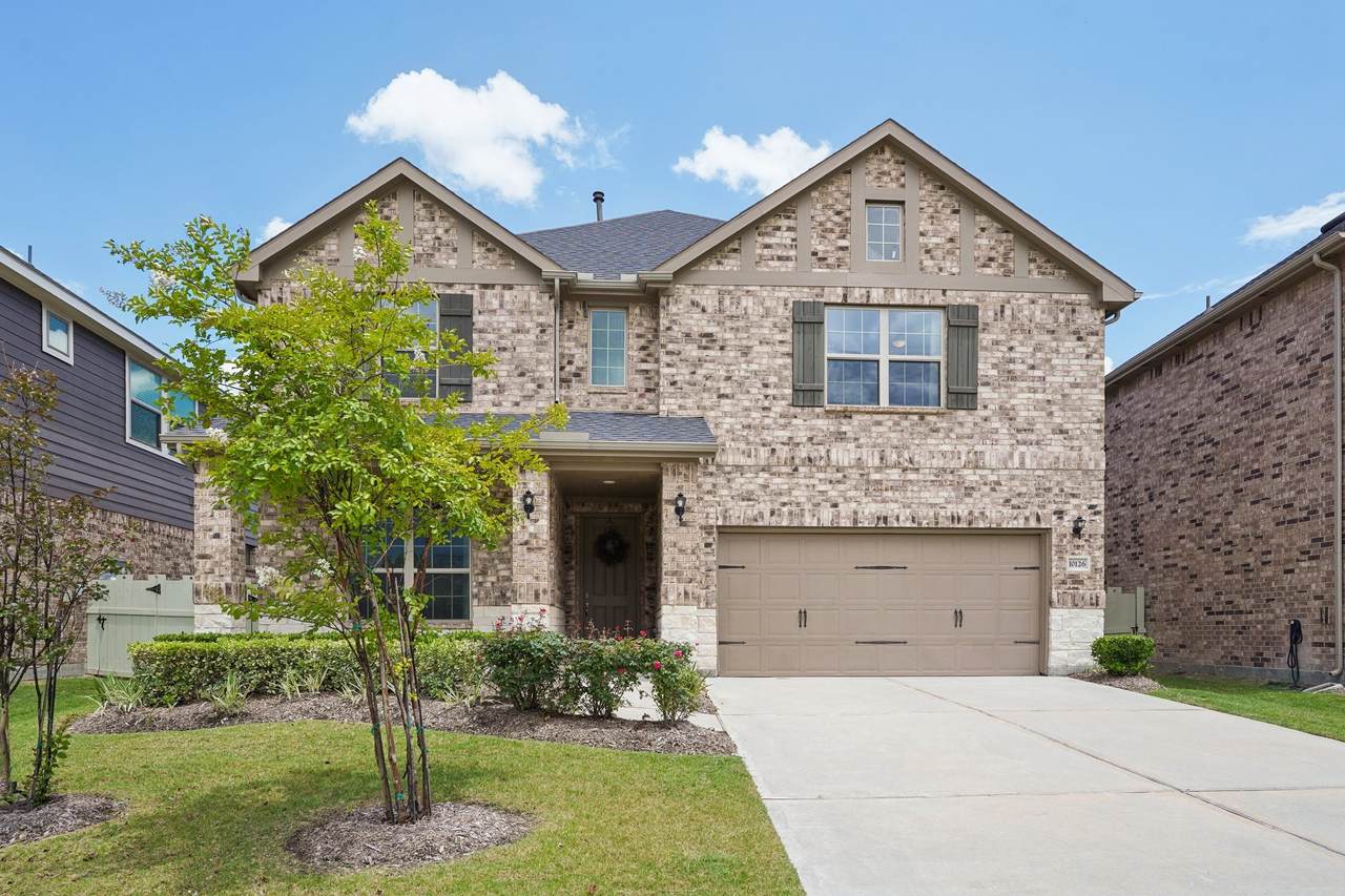 10126 Bayou Oaks Drive - Photo 1