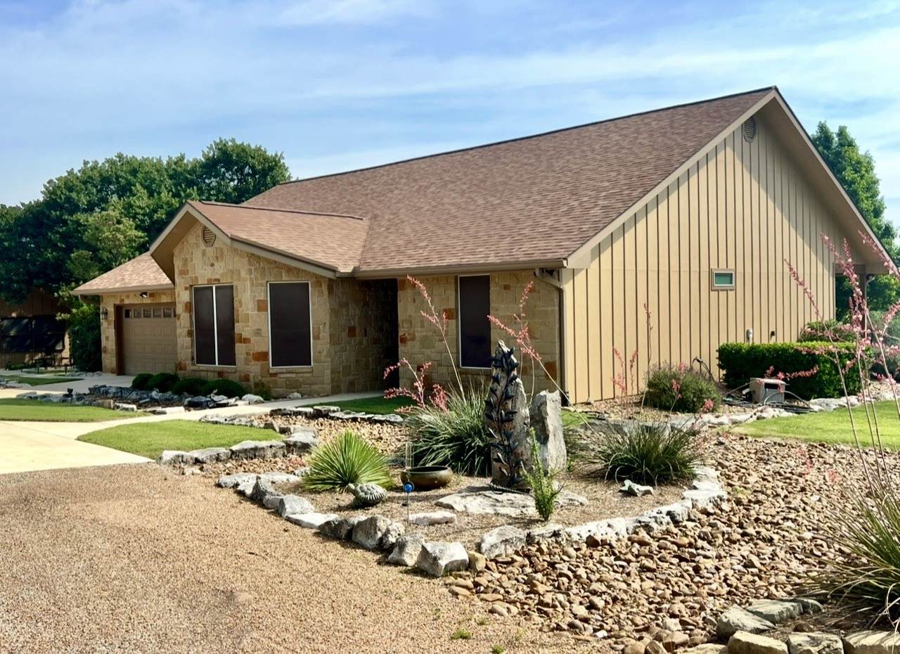 7926 White Oak Road - Photo 1