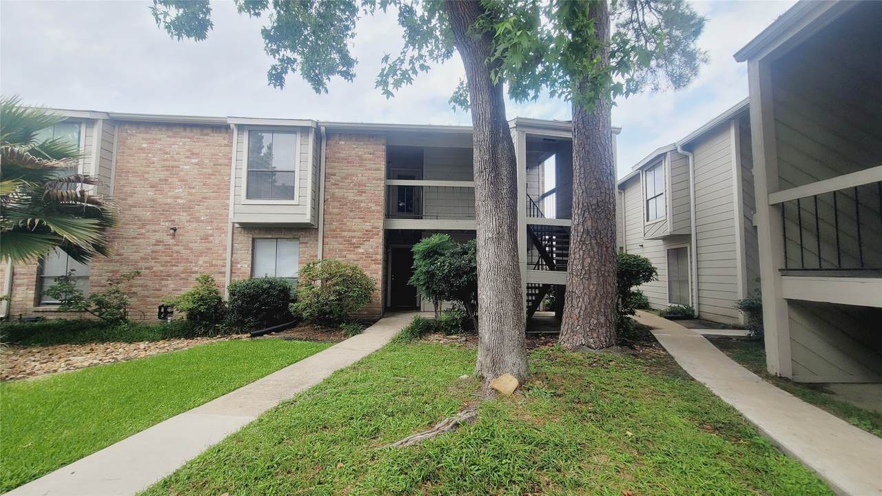 17331 Red Oak Drive - Photo 1