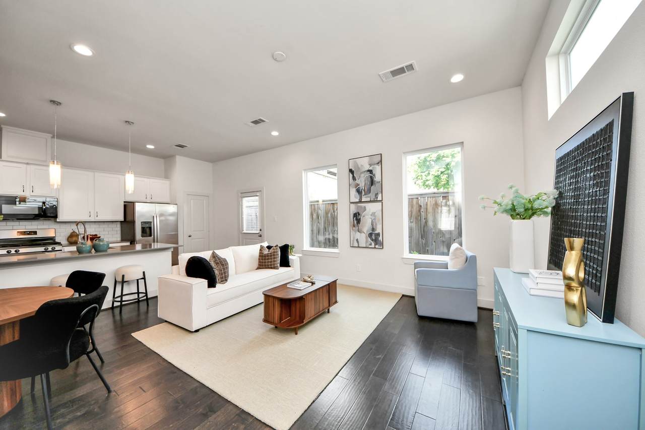9448 Kerrwood Lane - Photo 1