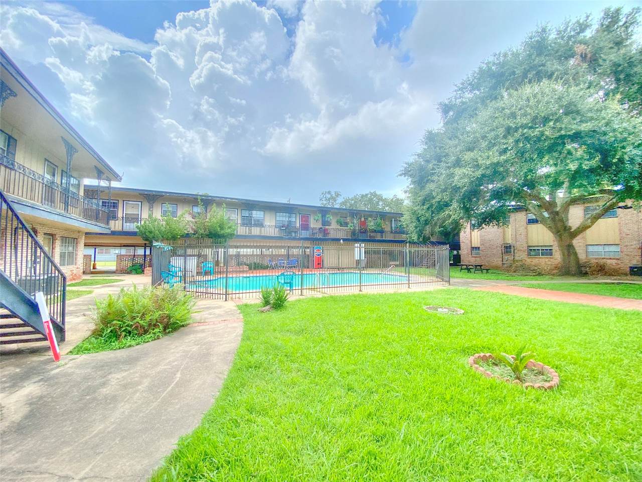 2400 5th Street - Photo 1