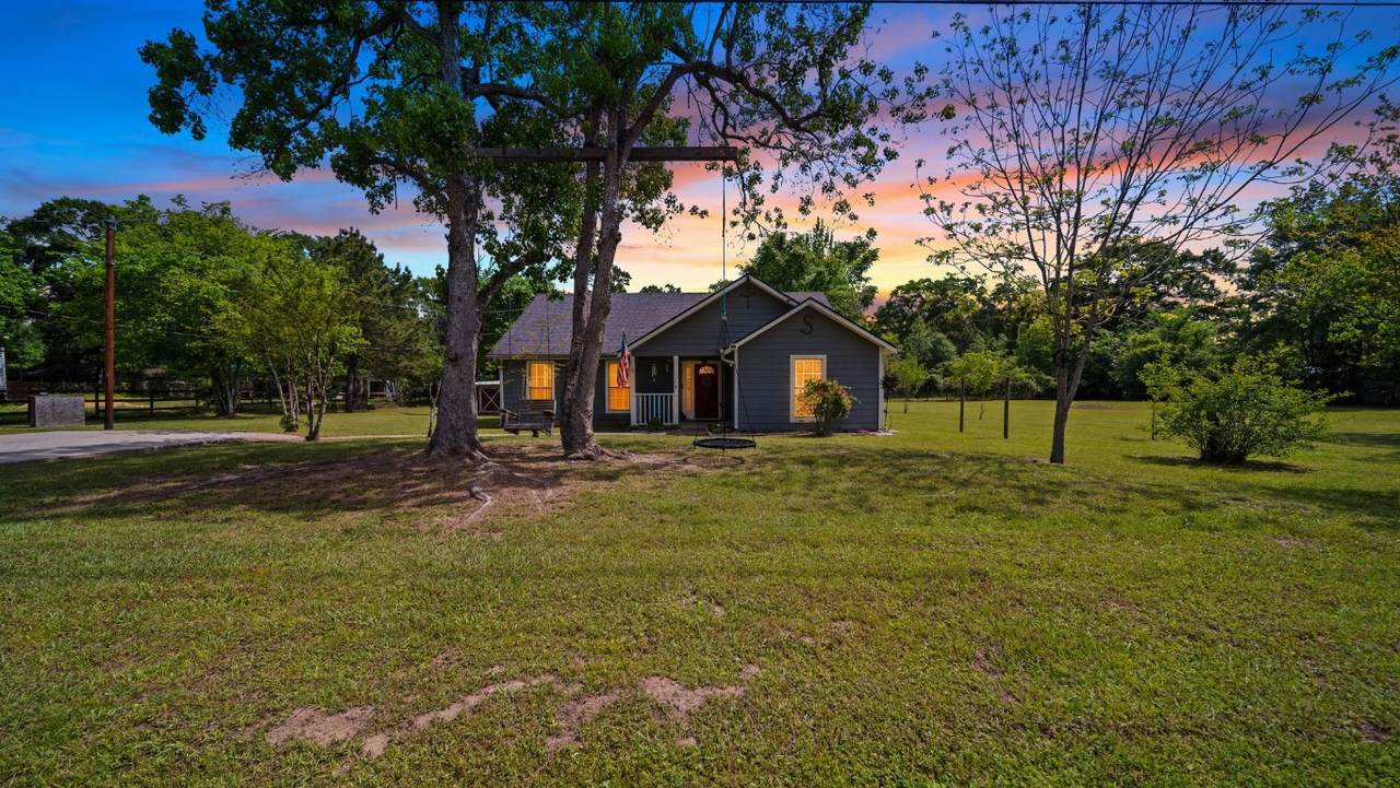 11400 Highcrest Drive - Photo 1