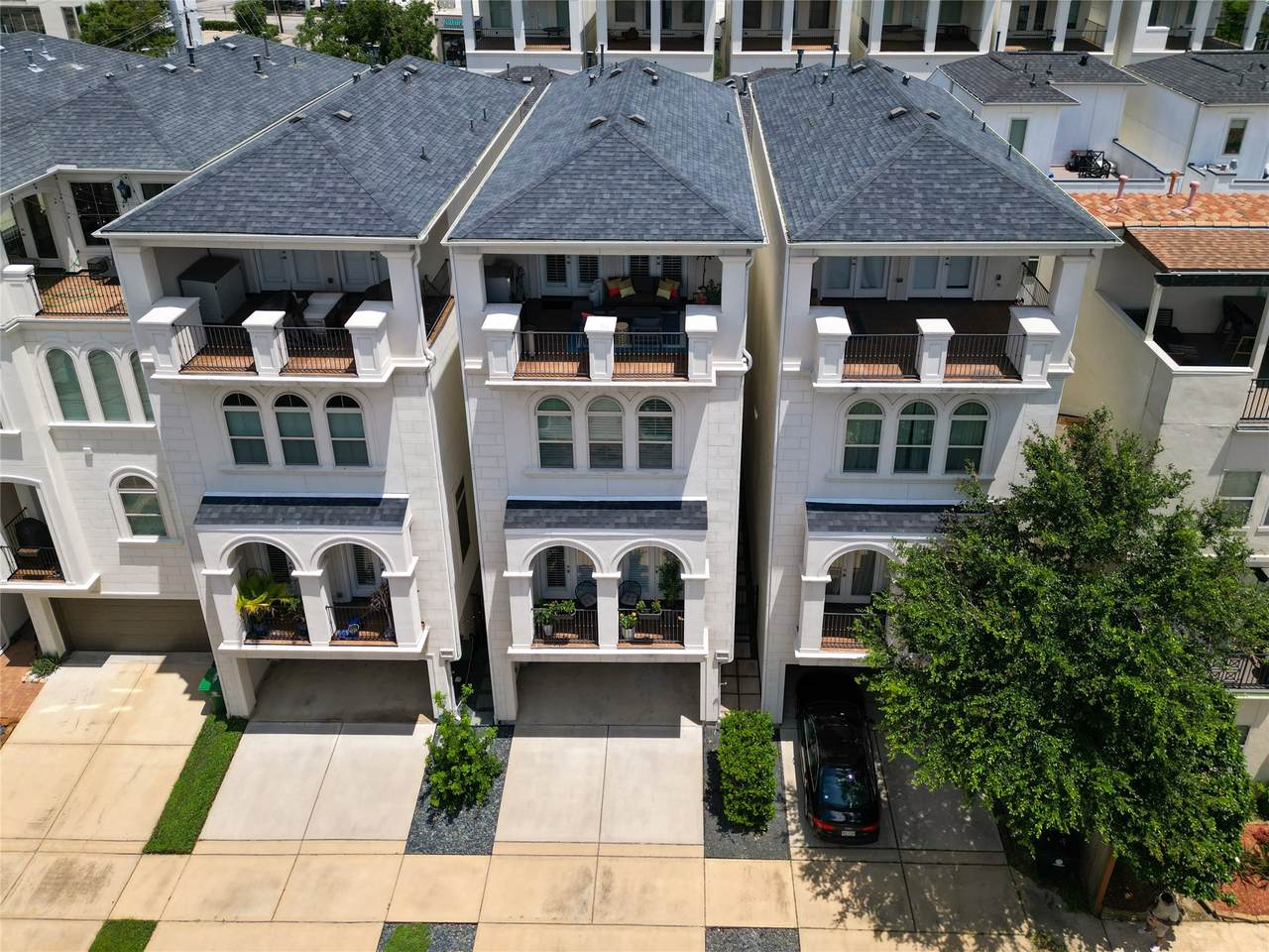 4008 Barnes Street - Photo 1