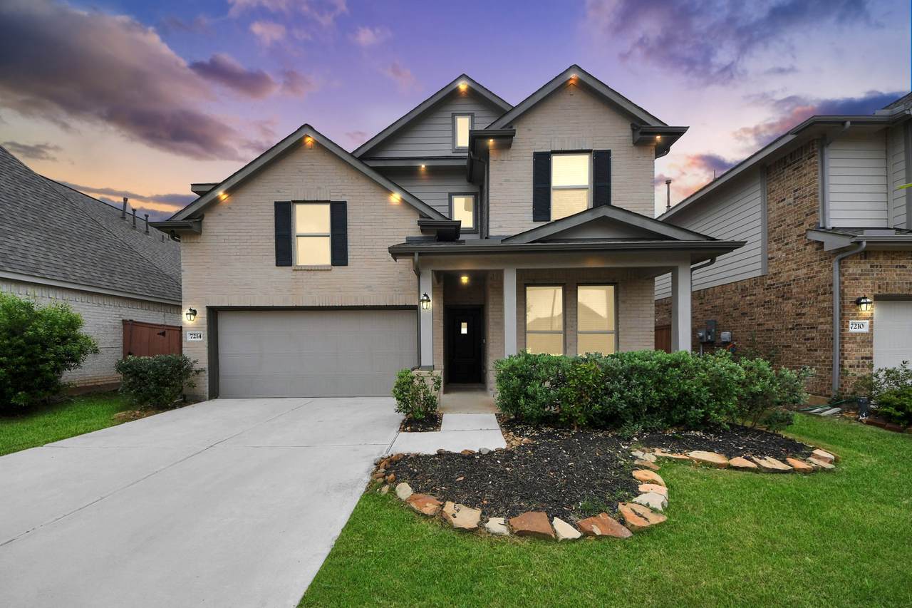 7214 Cordgrass Prairie Lane - Photo 1