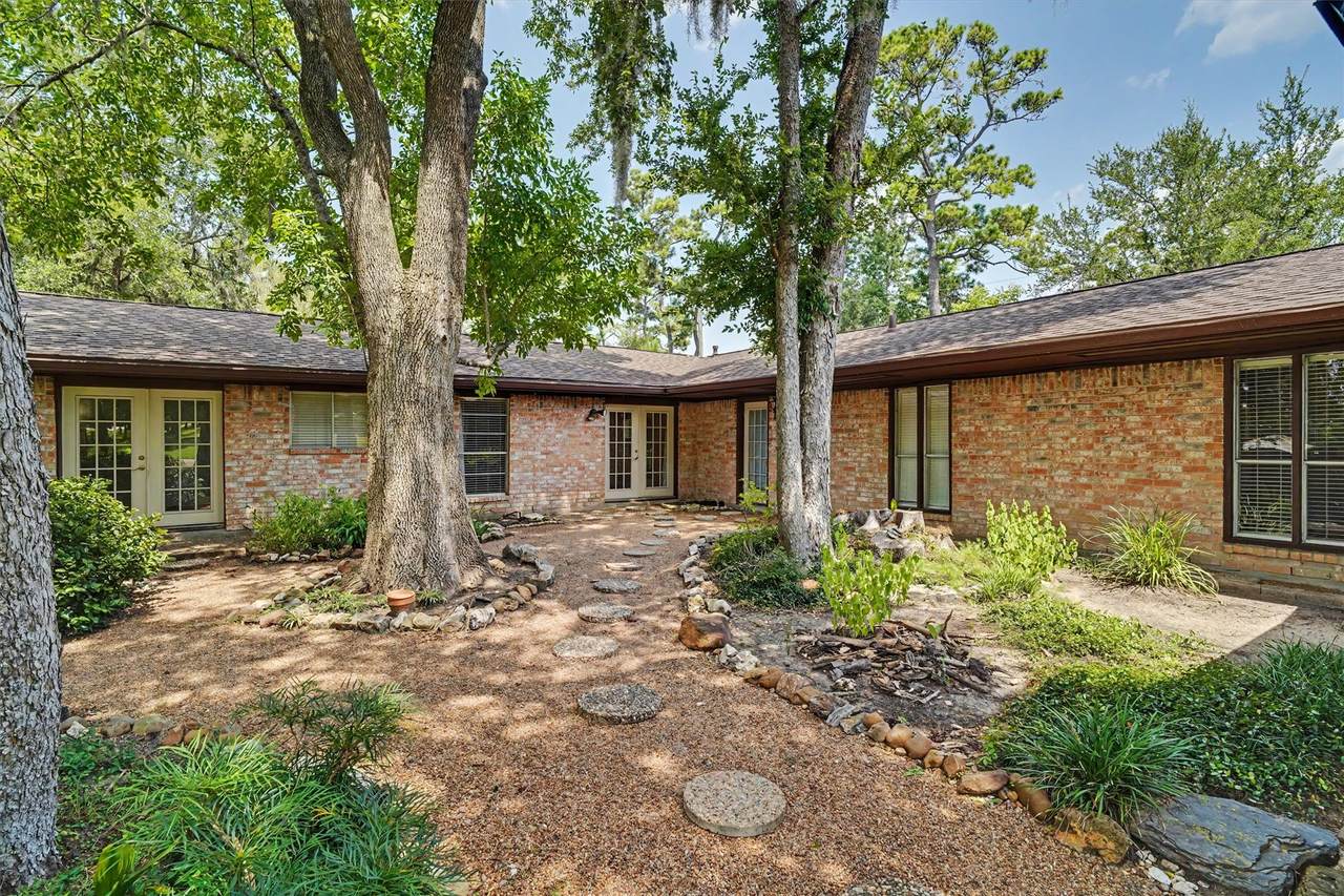 2301 Longwood Drive - Photo 1