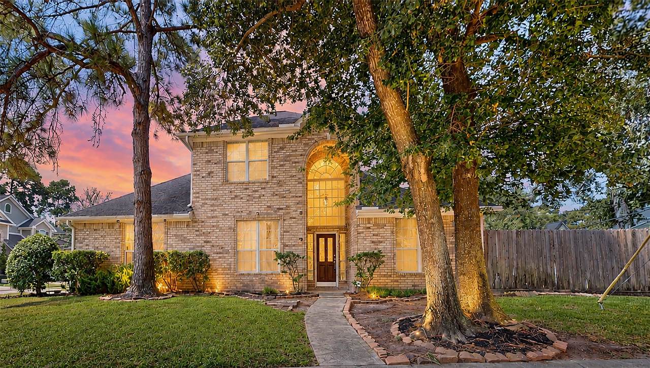 2006 Marchwood Manor Drive - Photo 1