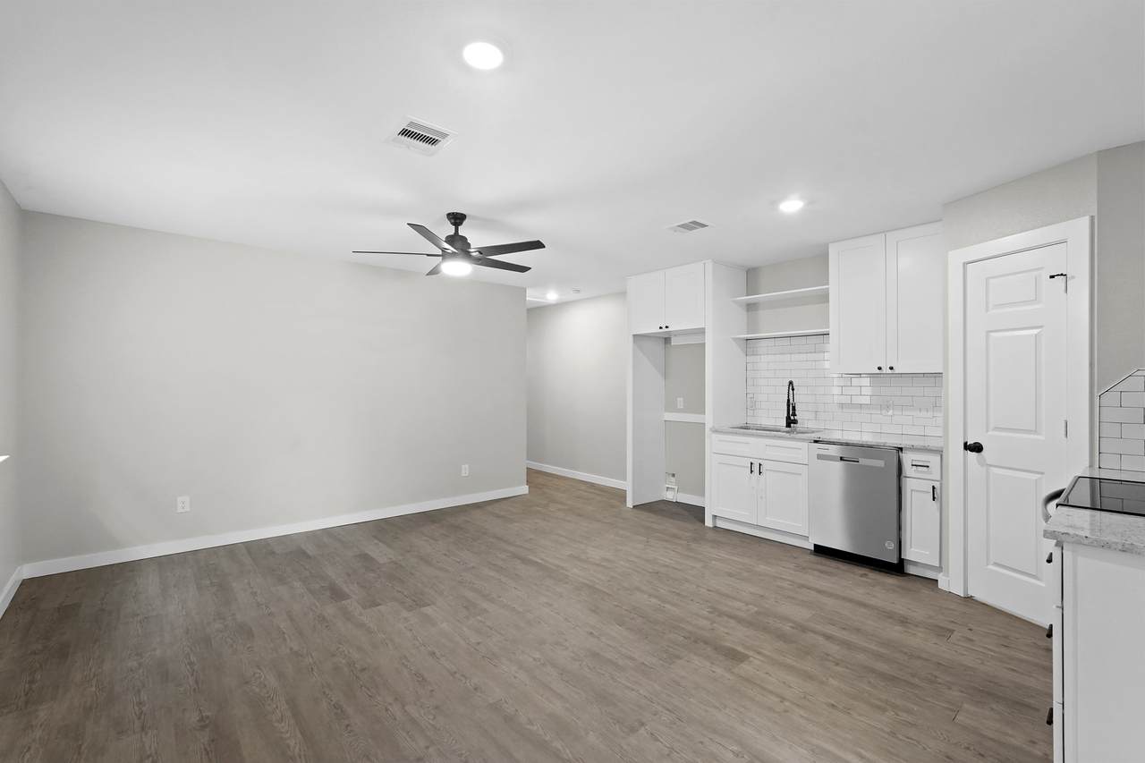 6121 Ridgemont Street - Photo 1