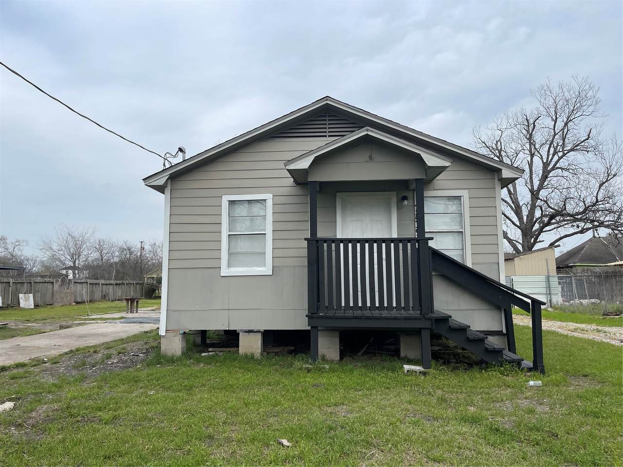 7839 Sparta Street - Photo 1