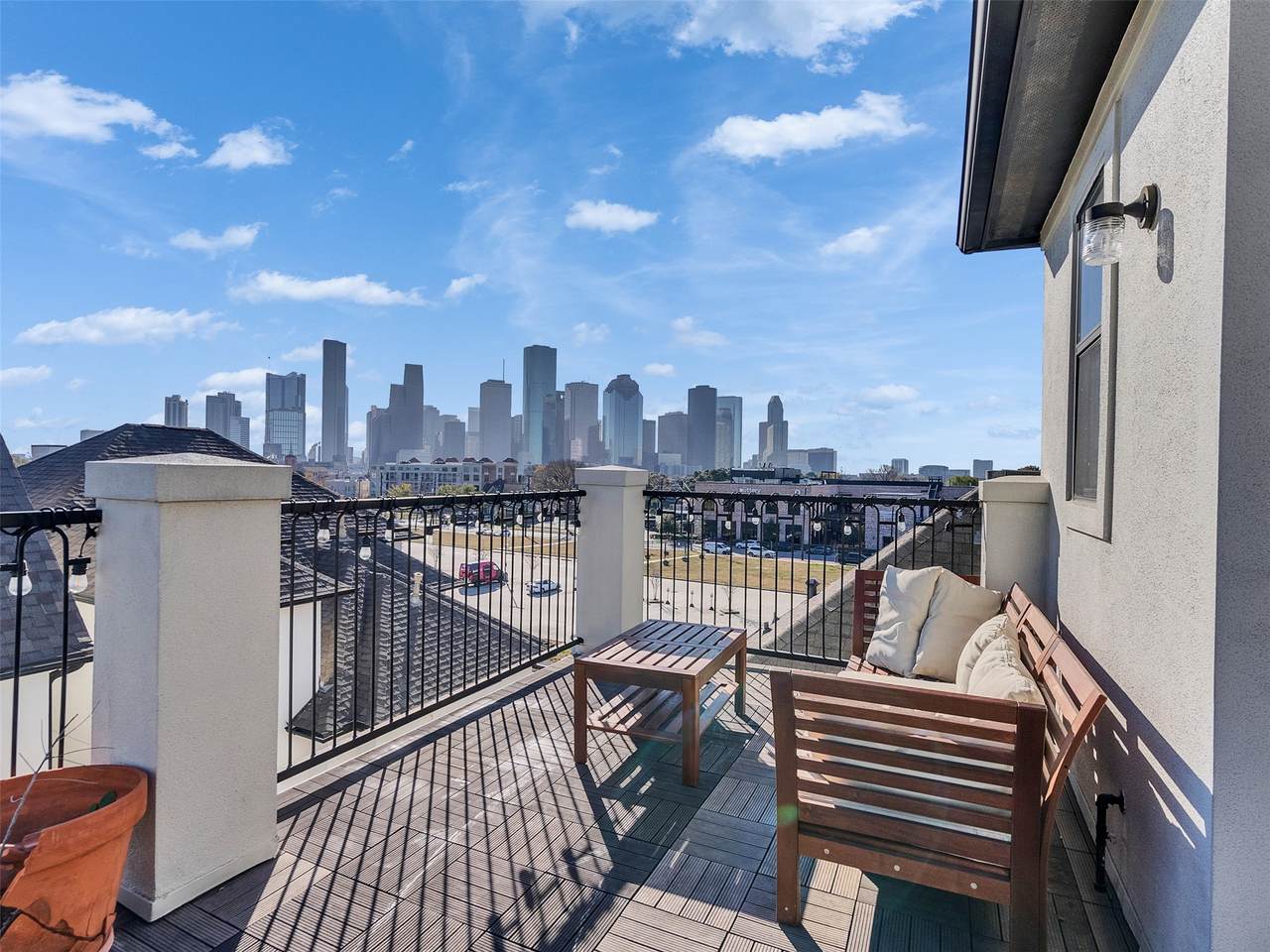 1877 Dart Street - Photo 1