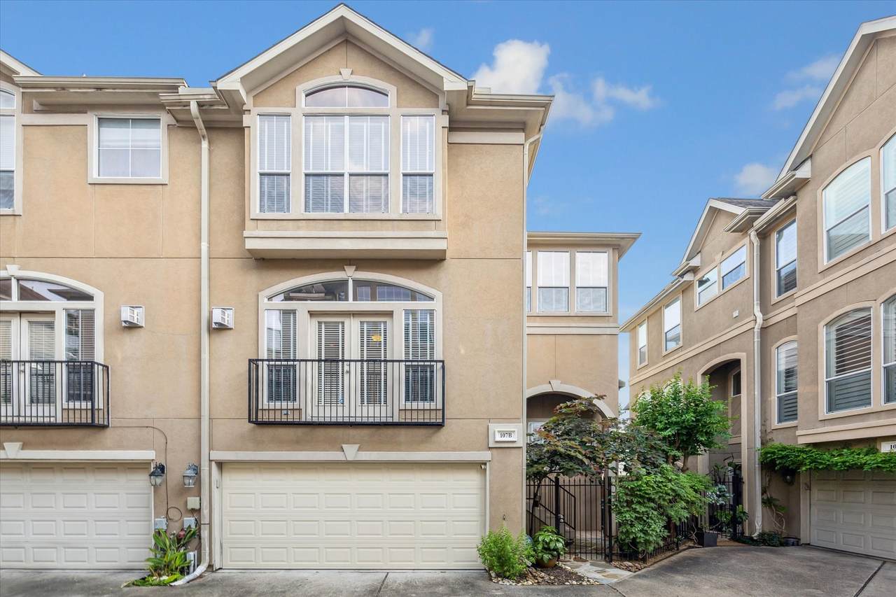 107 Detering Street - Photo 1